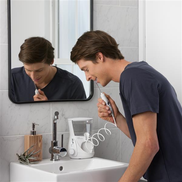 White Waterpik™ Aquarius ™ Professional Water Flosser - Waterpik