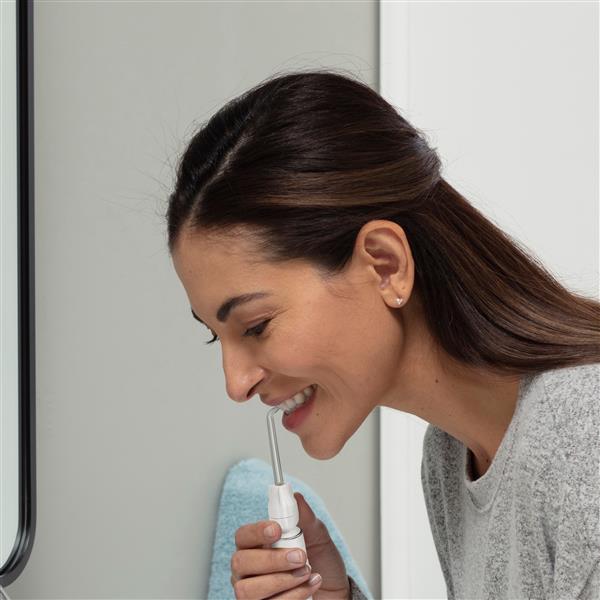 Boost Flossing Tip + 30 Fresh Mint Whitening Tablets - Waterpik